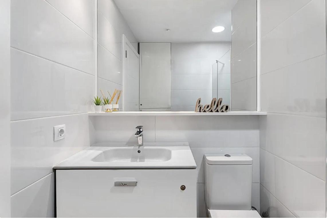 Apartamento De Lujo En Torre Del Sol, Playa De Las Americas Arona  Bagian luar foto