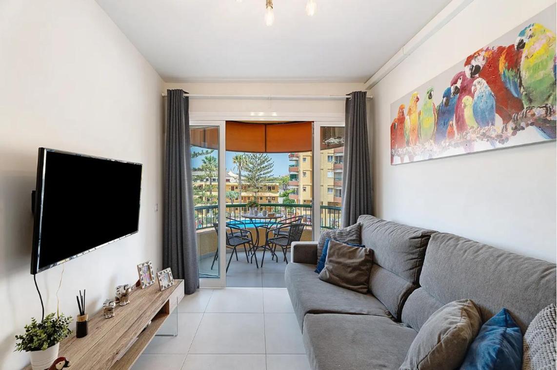 Apartamento De Lujo En Torre Del Sol, Playa De Las Americas Arona  Bagian luar foto