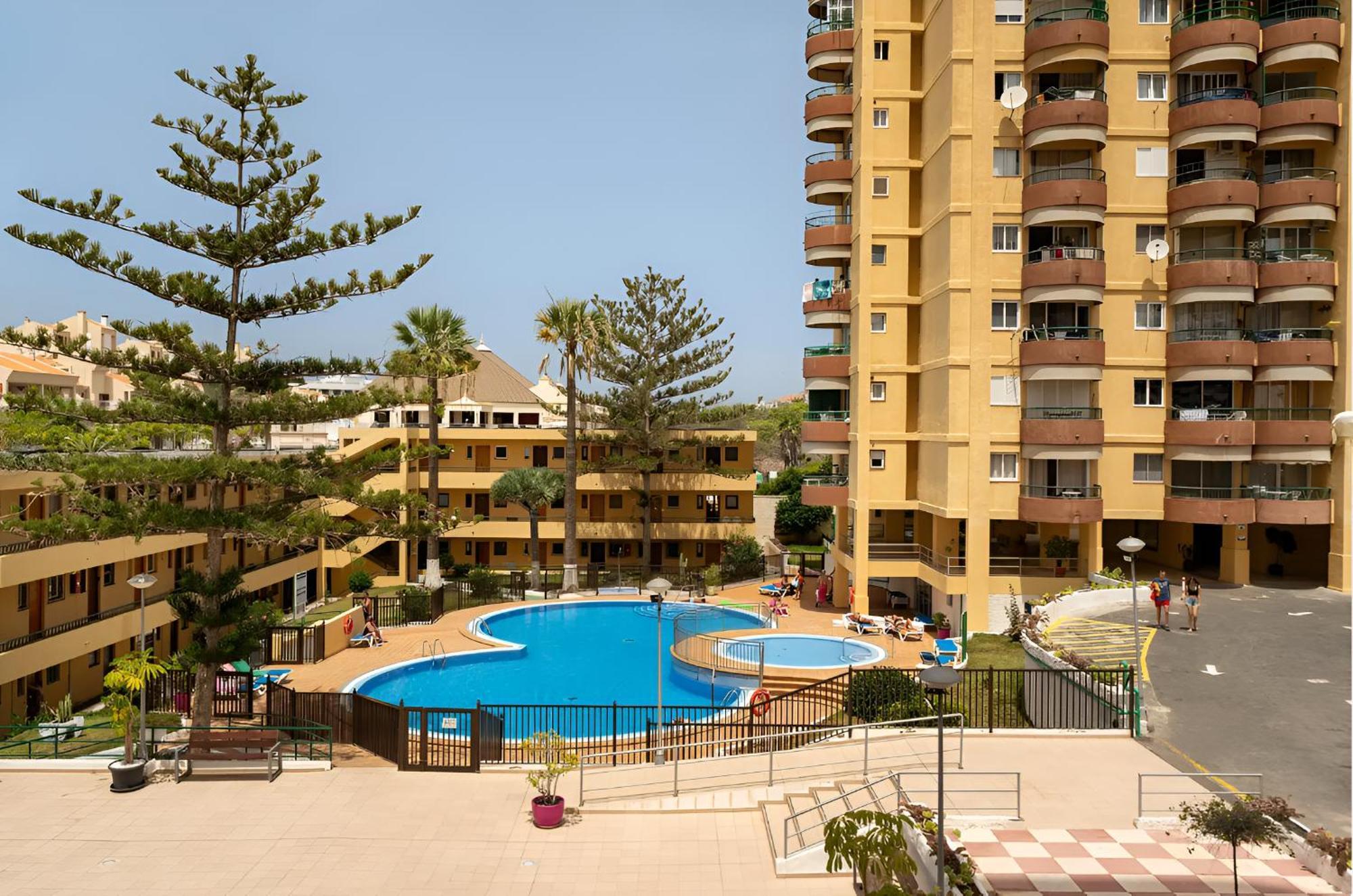 Apartamento De Lujo En Torre Del Sol, Playa De Las Americas Arona  Bagian luar foto